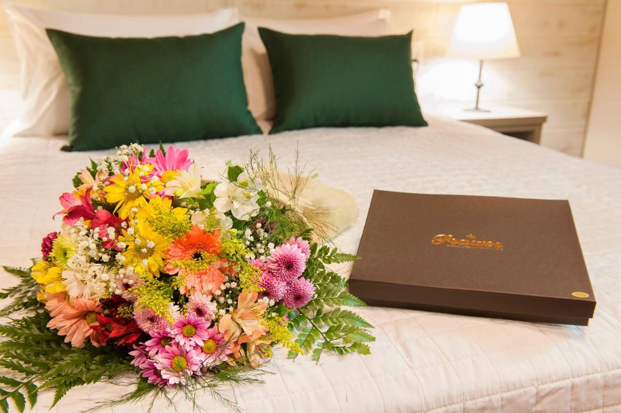 Hotel Fioreze Chales Gramado Eksteriør billede